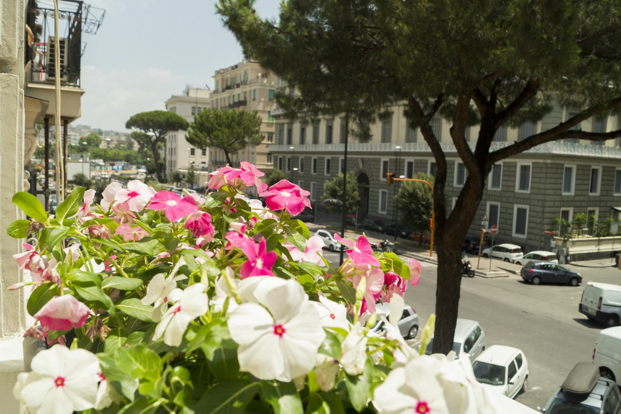 Royal Rooms Luxury Suite Naples Exterior photo